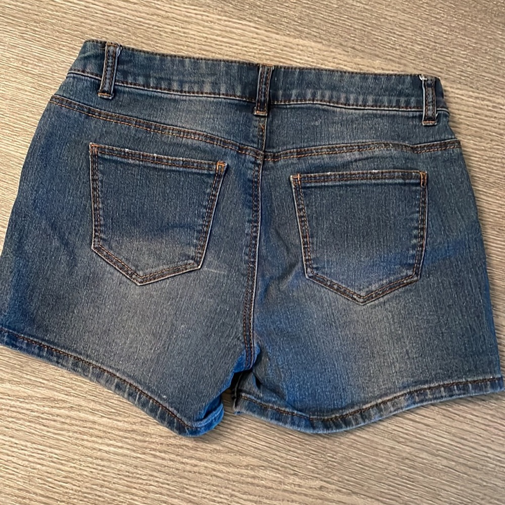 Jean Shorts - Picture 2 of 5